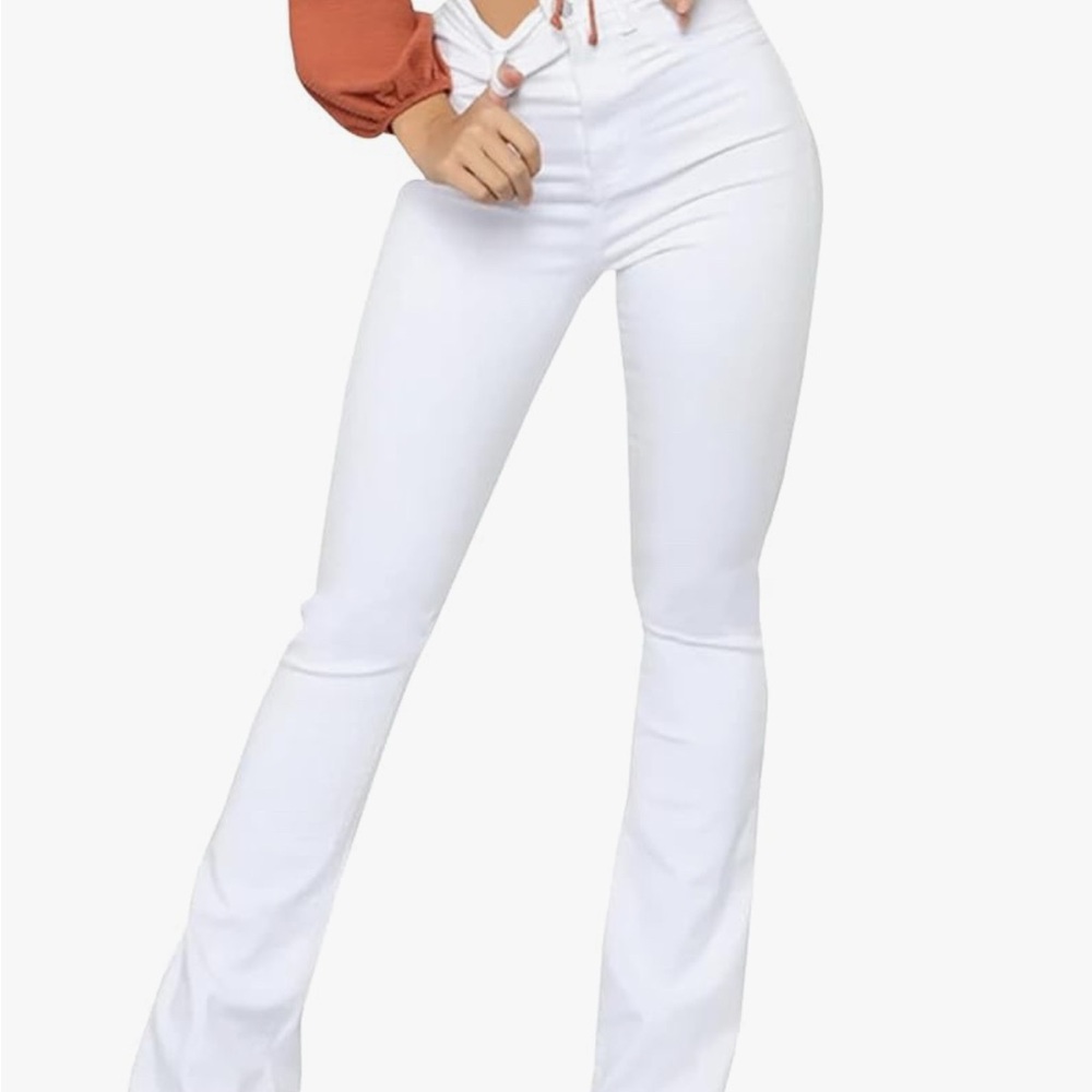Women's White High-Waisted Jeans